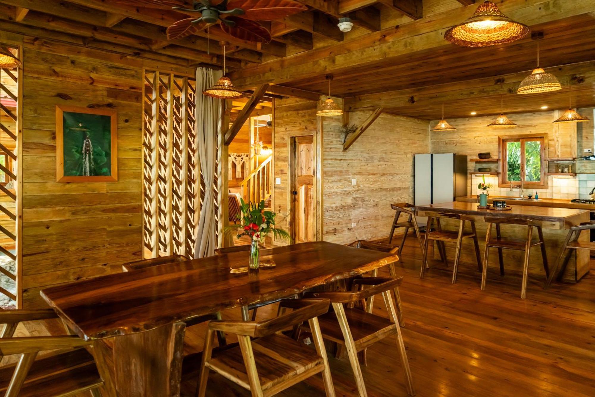 Casa Cayuco Eco-Adventure Lodge Бокас дел Торо Екстериор снимка
