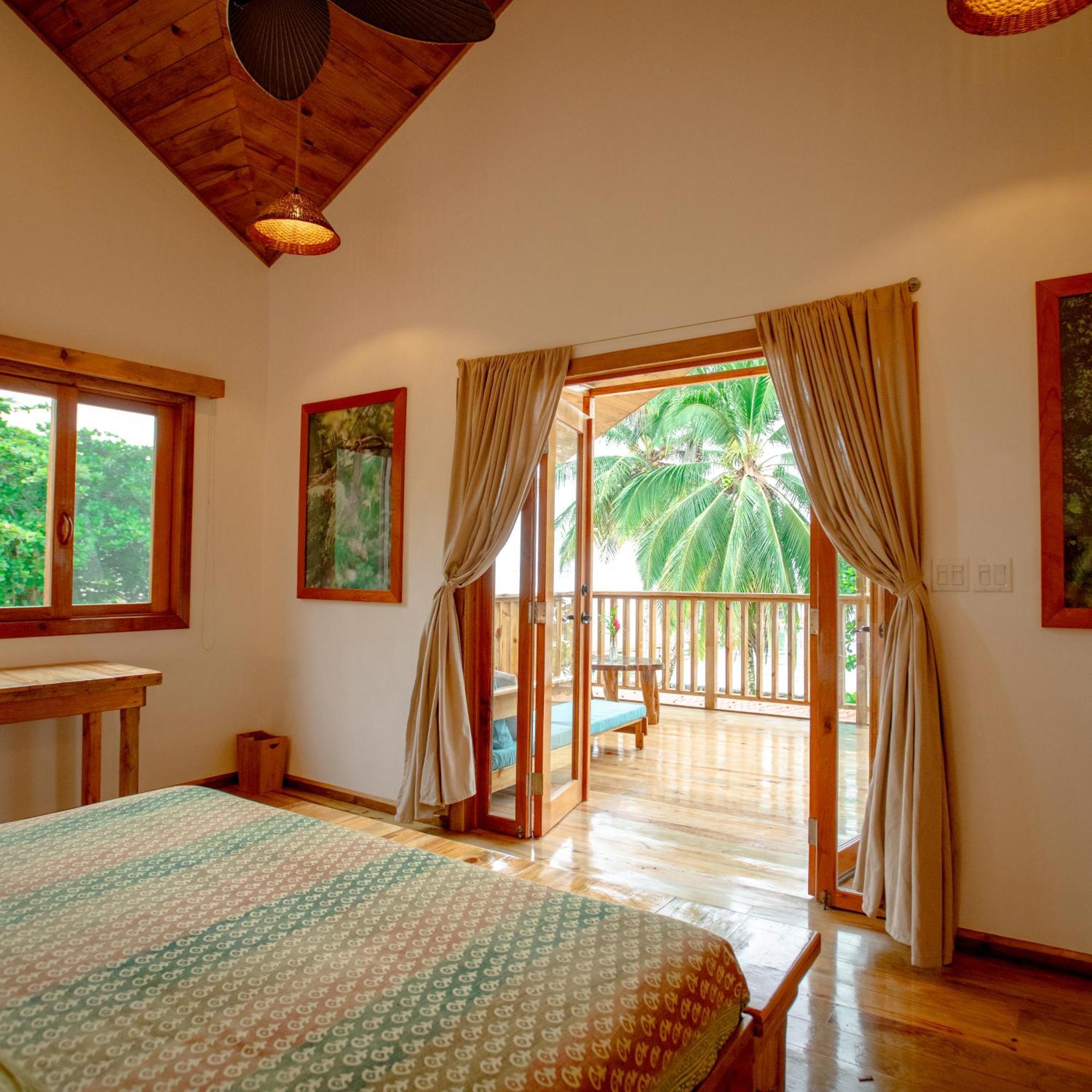 Casa Cayuco Eco-Adventure Lodge Бокас дел Торо Екстериор снимка